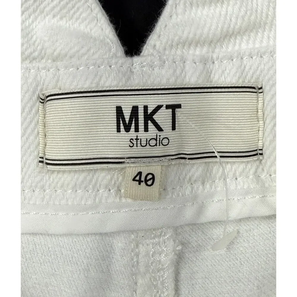 MKT Studio women Boy's fit THE KELLY White  Jeans Slim Sz 40/12 NWT light weight